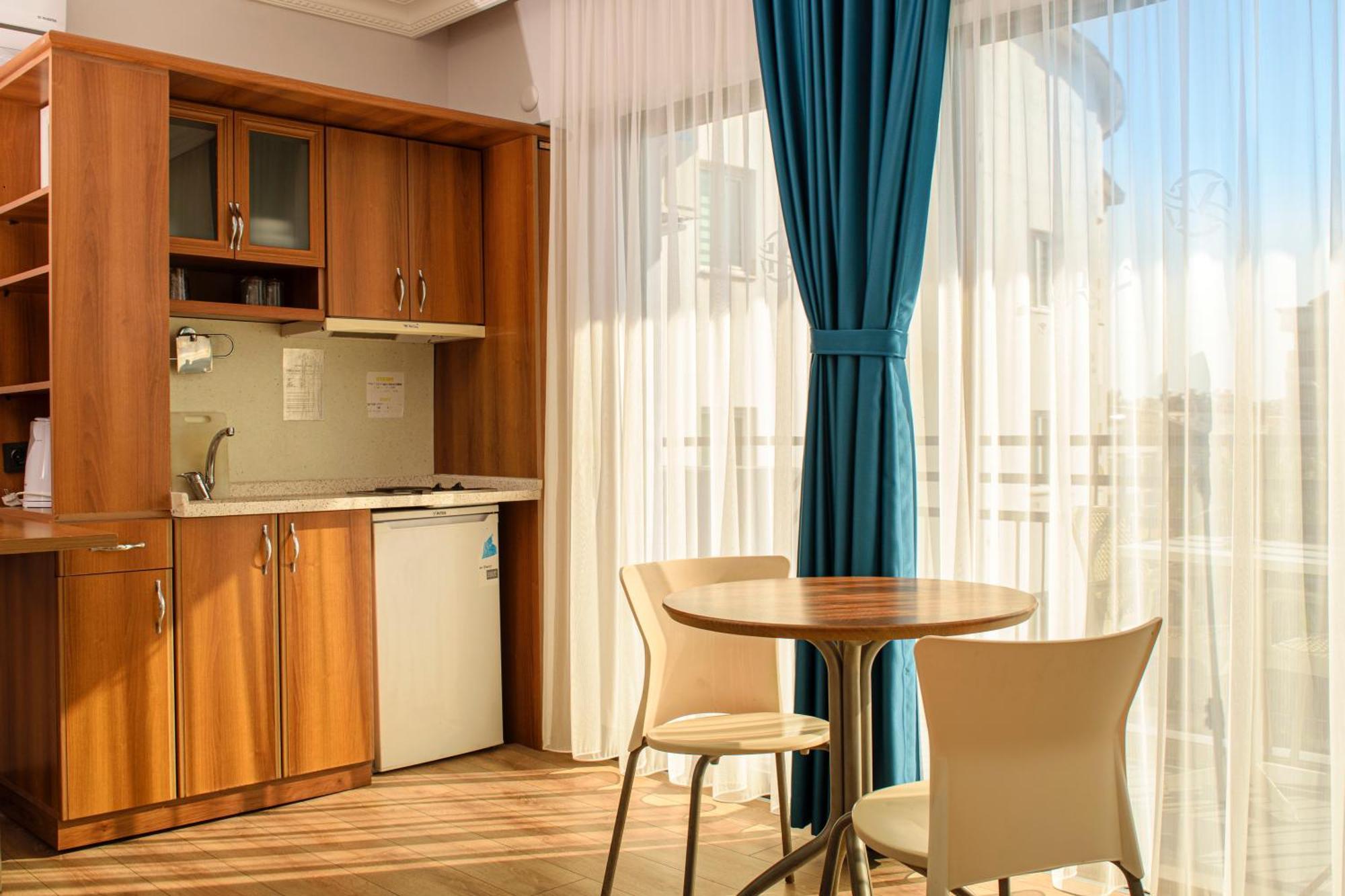 Mutlu Hotel Didim Exterior photo