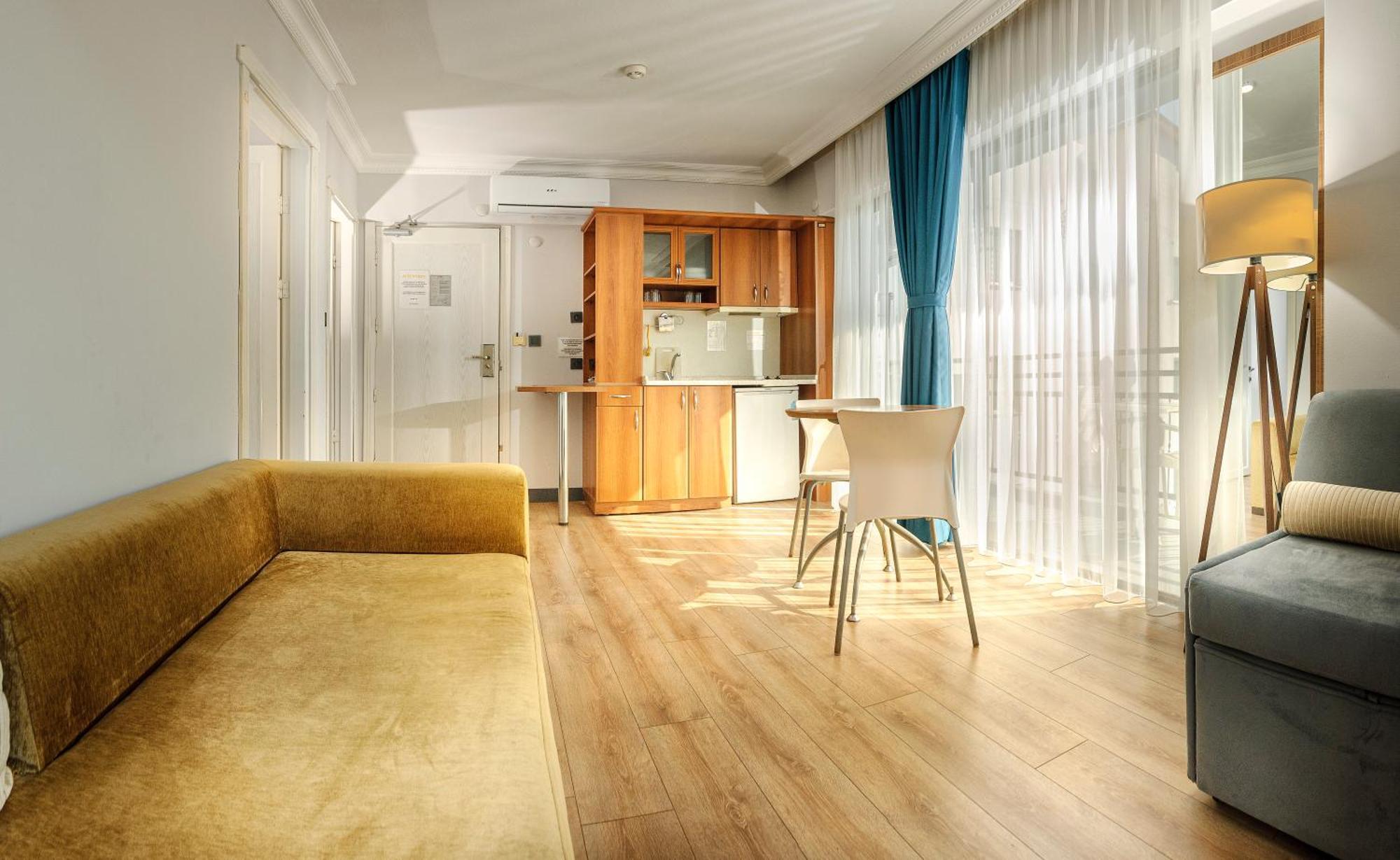 Mutlu Hotel Didim Exterior photo