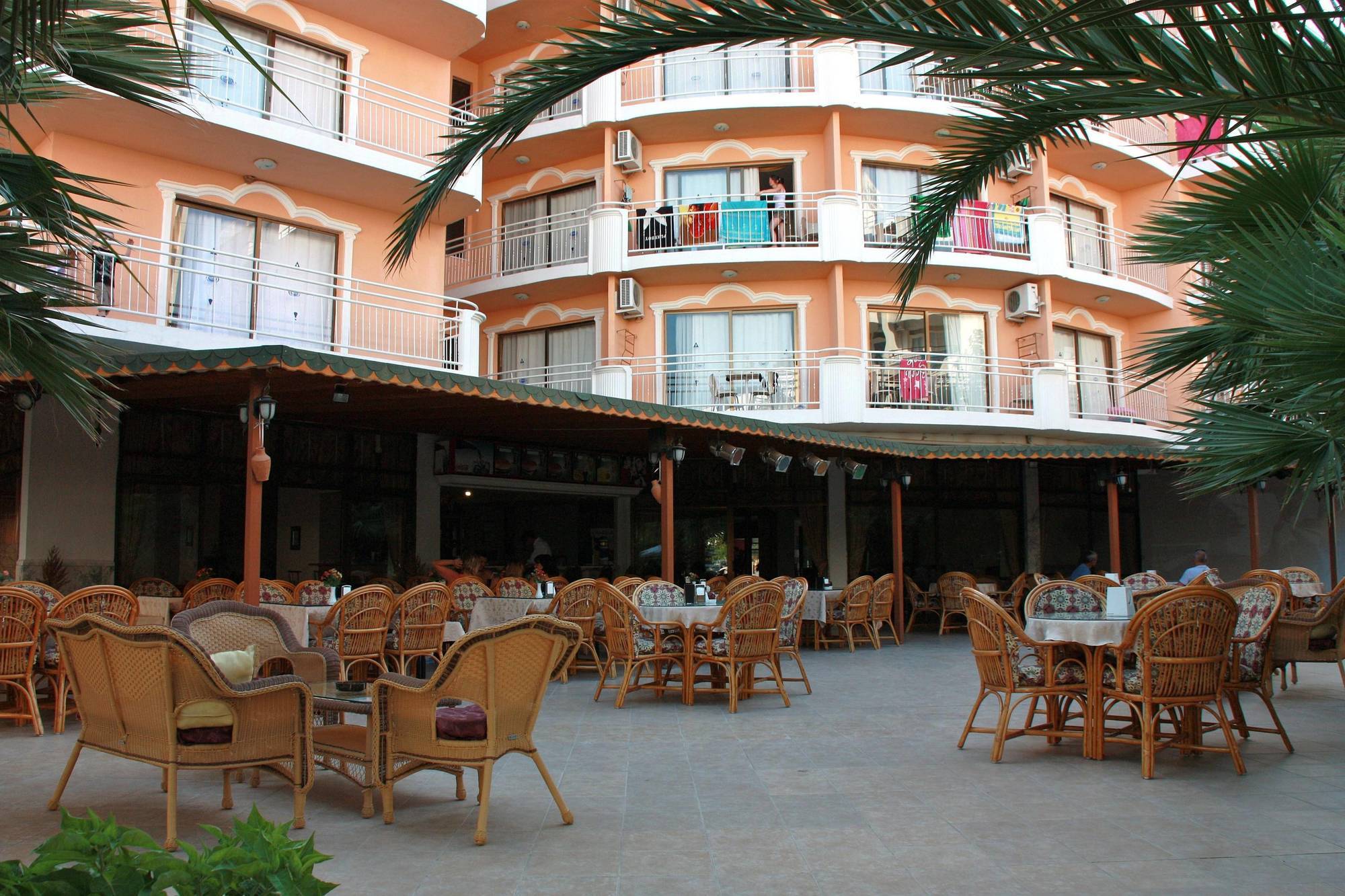 Mutlu Hotel Didim Exterior photo